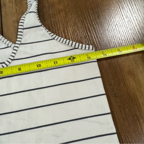 Lululemon Cool Racerback - Picture 7 of 7